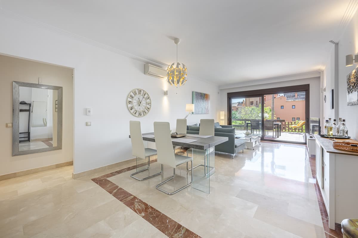 Ground Floor Apartment in Estepona — photo 9 of 10