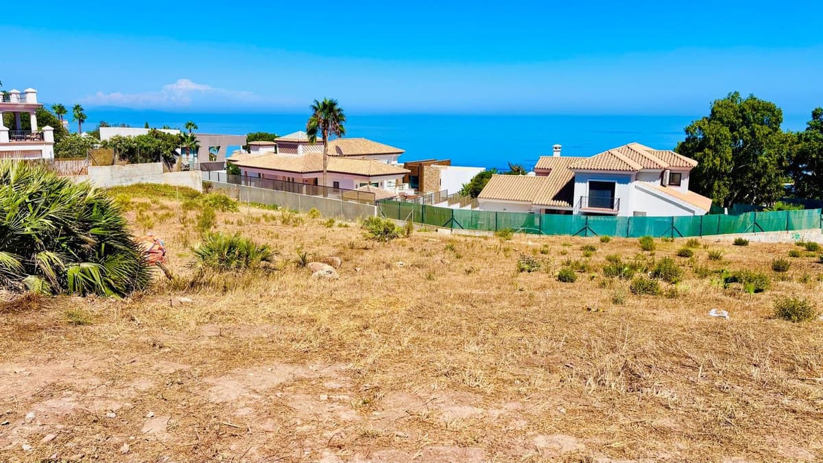 Residential Plot in Manilva — photo 1 of 2