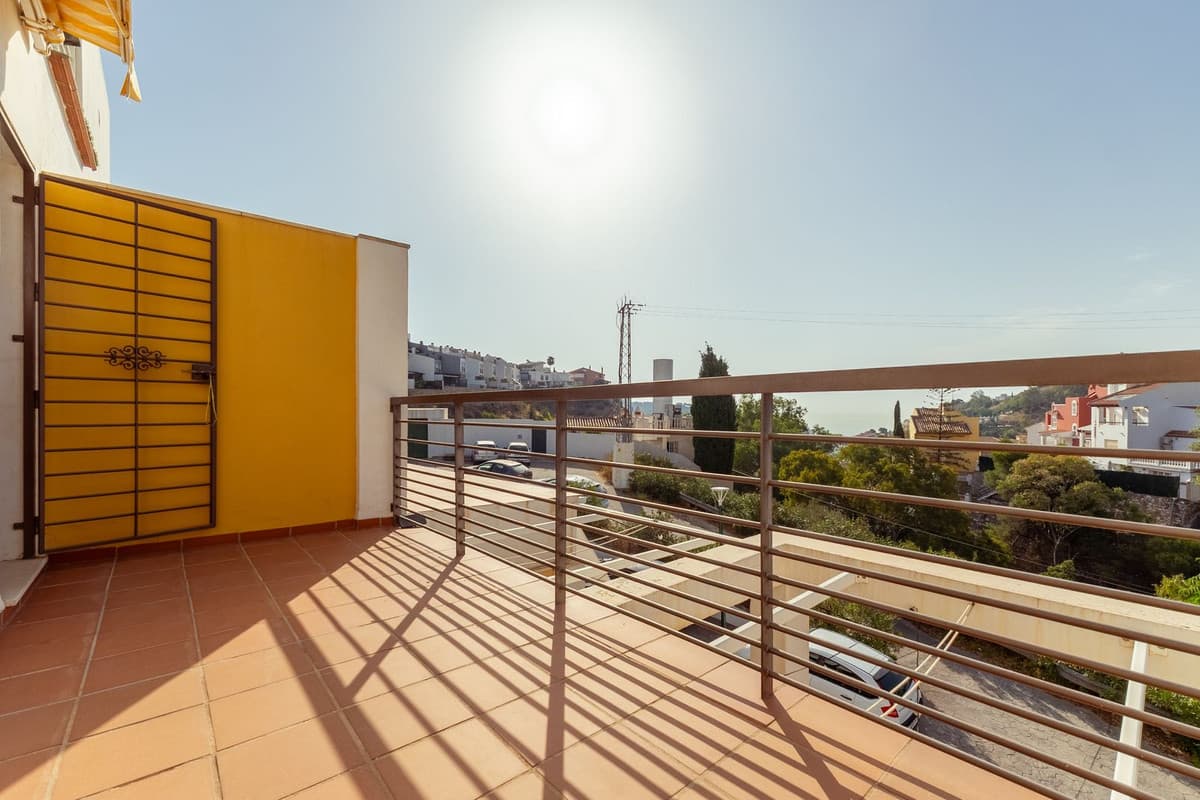Townhouse in Málaga Centro — photo 1 of 10