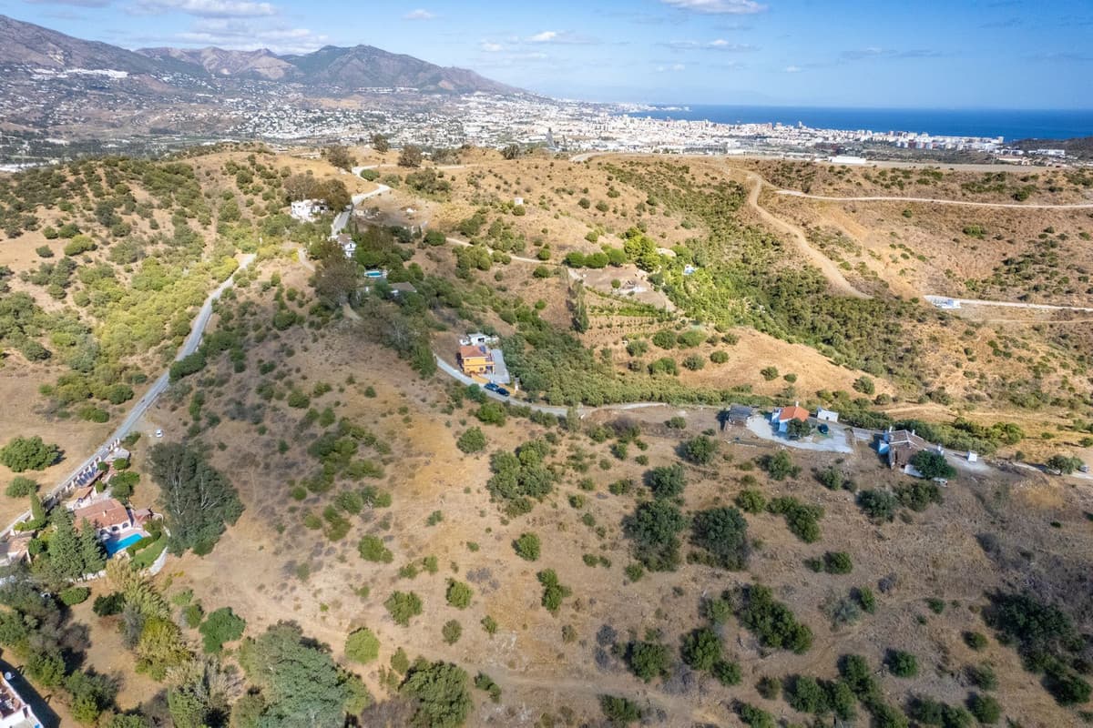 Land in Cerros del Aguila — photo 4 of 10