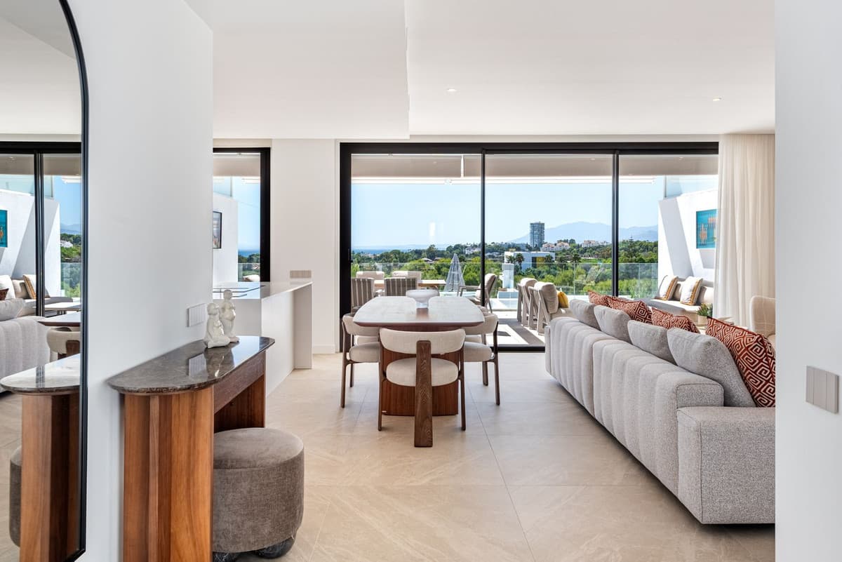 Penthouse Duplex in Santa Clara — photo 2 of 10
