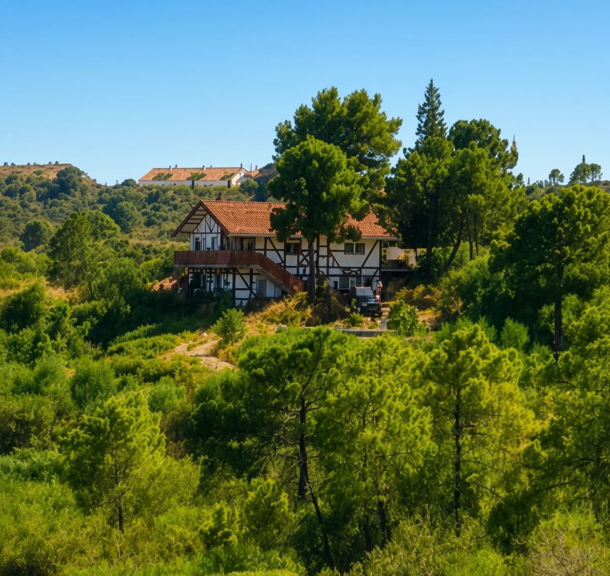 Detached Villa in Benahavís — photo 1 of 10