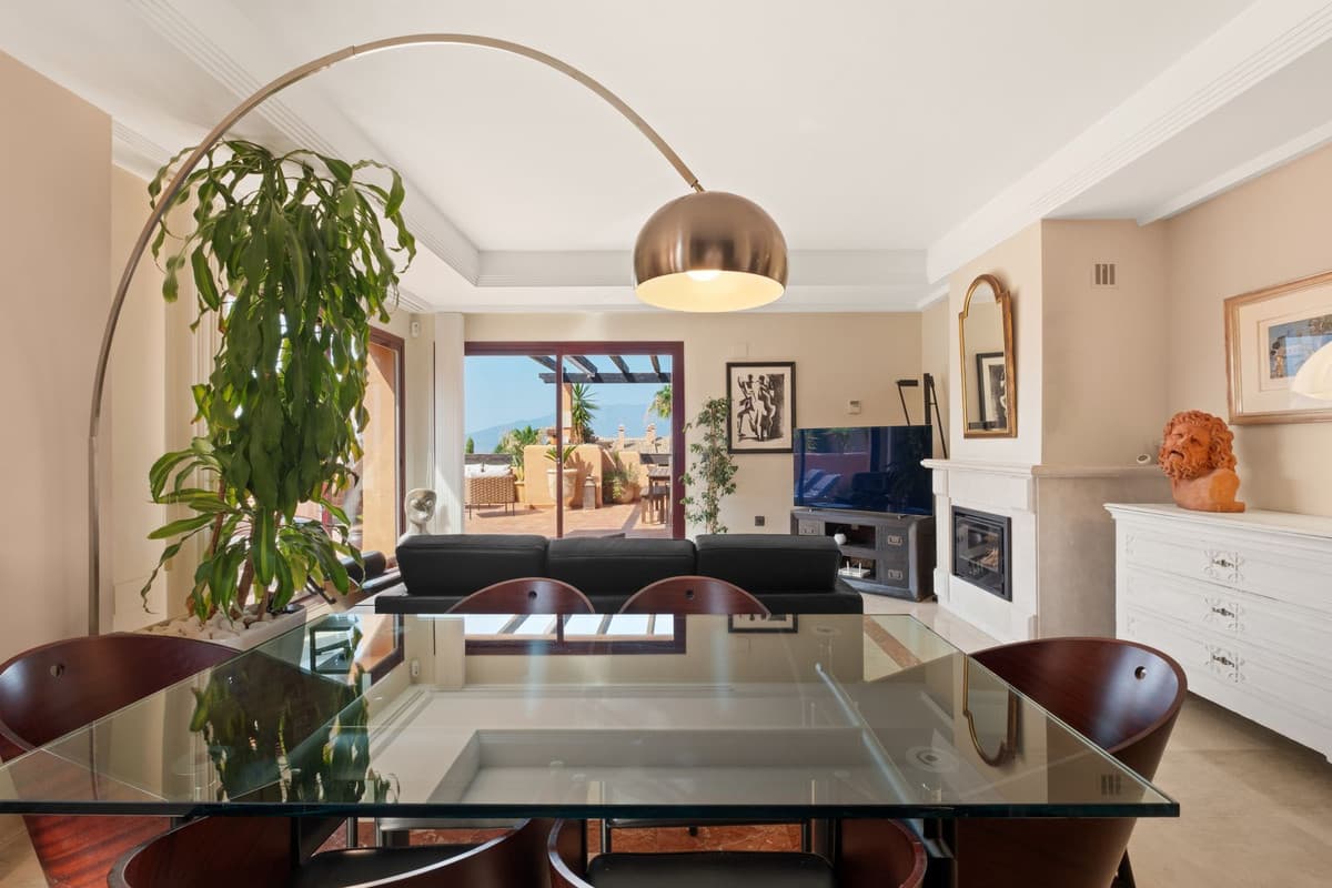 Penthouse in La Mairena — photo 4 of 10