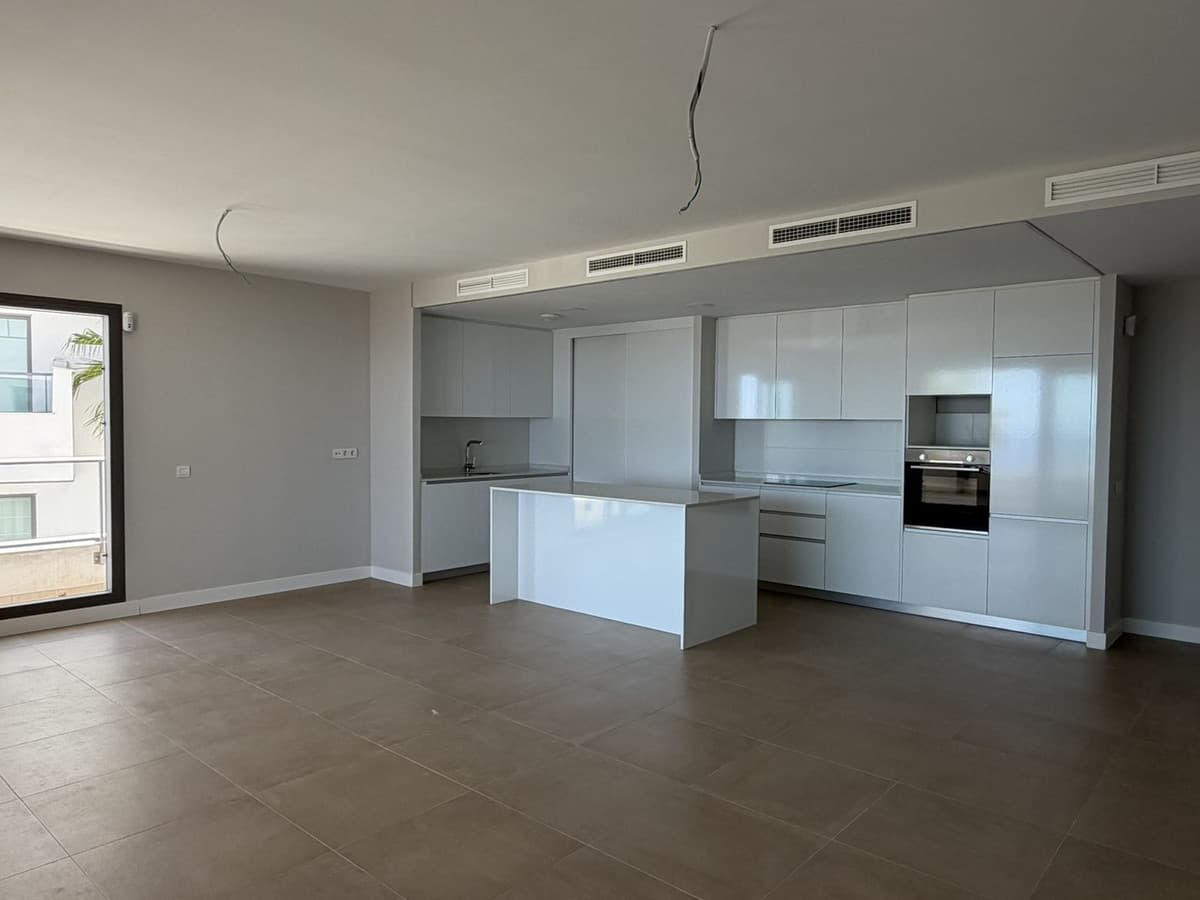 Middle Floor Apartment in Benalmadena Pueblo — photo 6 of 10