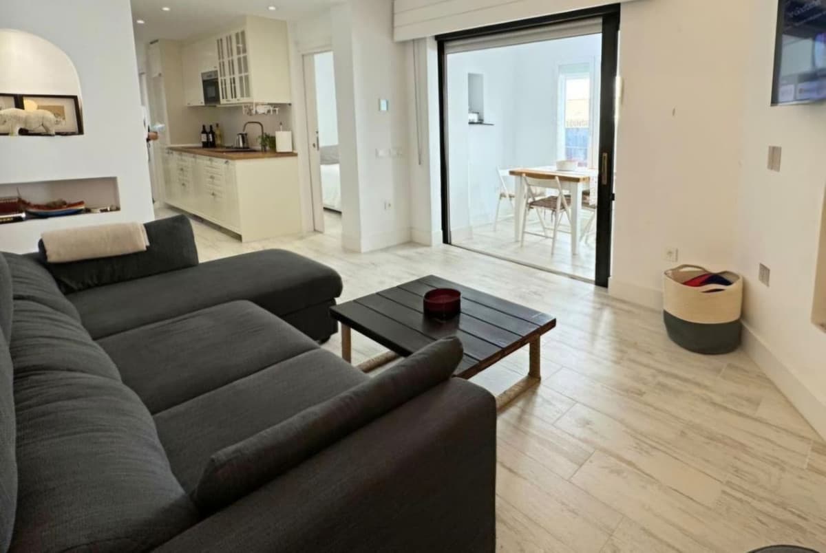 Middle Floor Apartment in Puerto Banús — photo 4 of 10