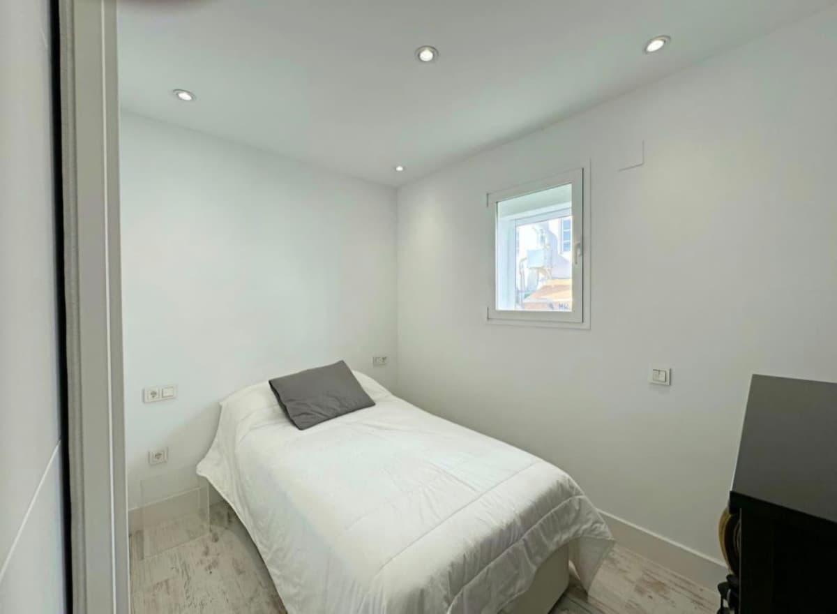Middle Floor Apartment in Puerto Banús — photo 9 of 10