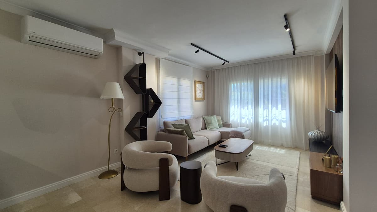 Detached Villa in Riviera del Sol — photo 5 of 10