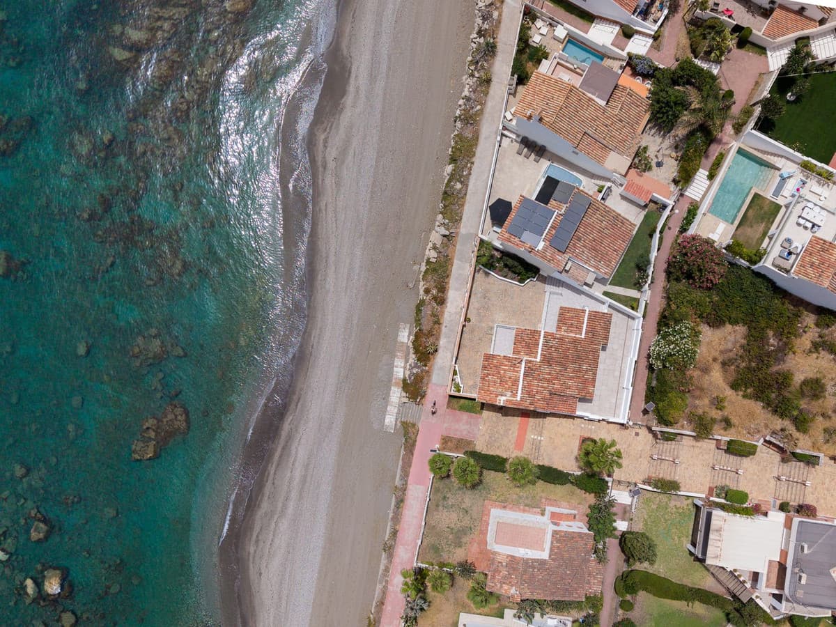 Detached Villa in Estepona — photo 3 of 10