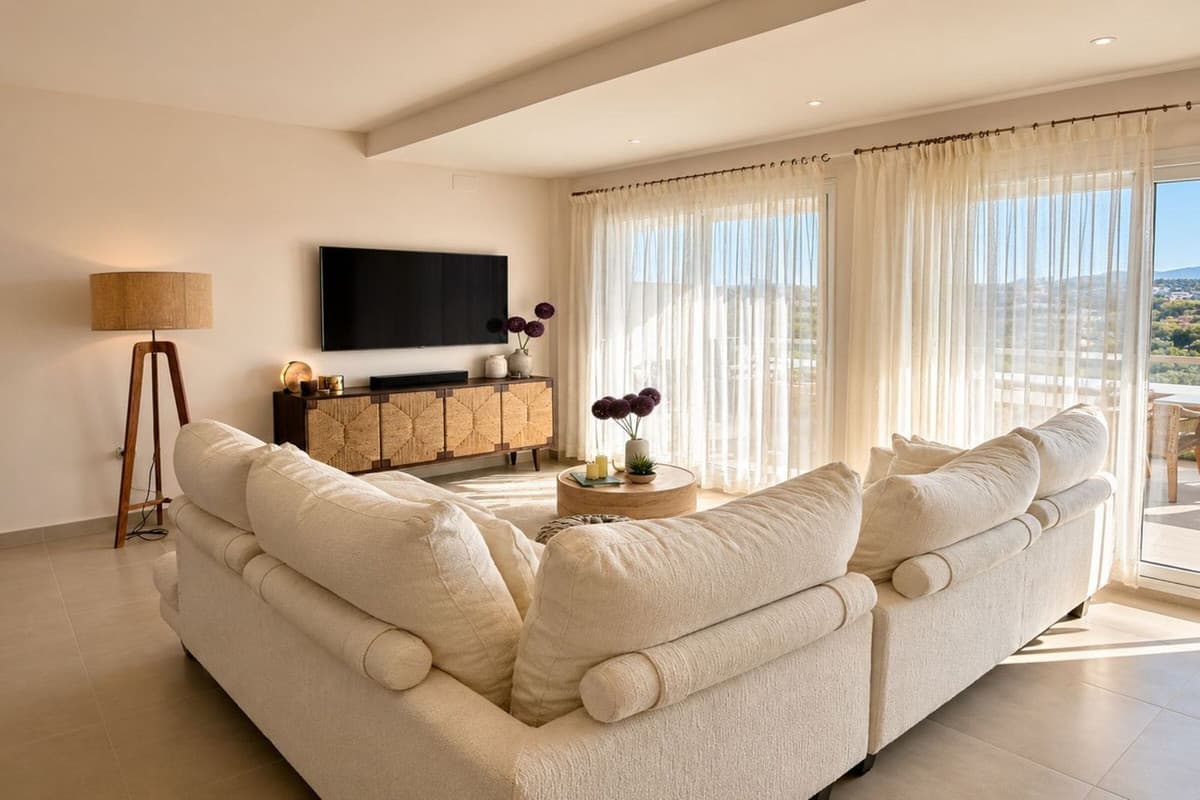 Middle Floor Apartment in Cancelada — photo 4 of 10