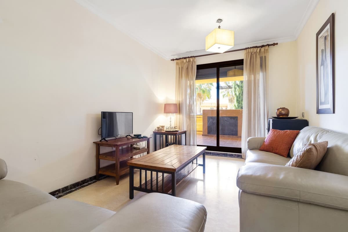 Ground Floor Apartment in La Cala de Mijas — photo 4 of 10