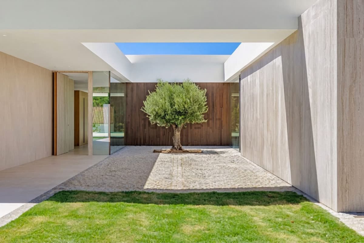 Detached Villa in Sotogrande Alto — photo 5 of 10