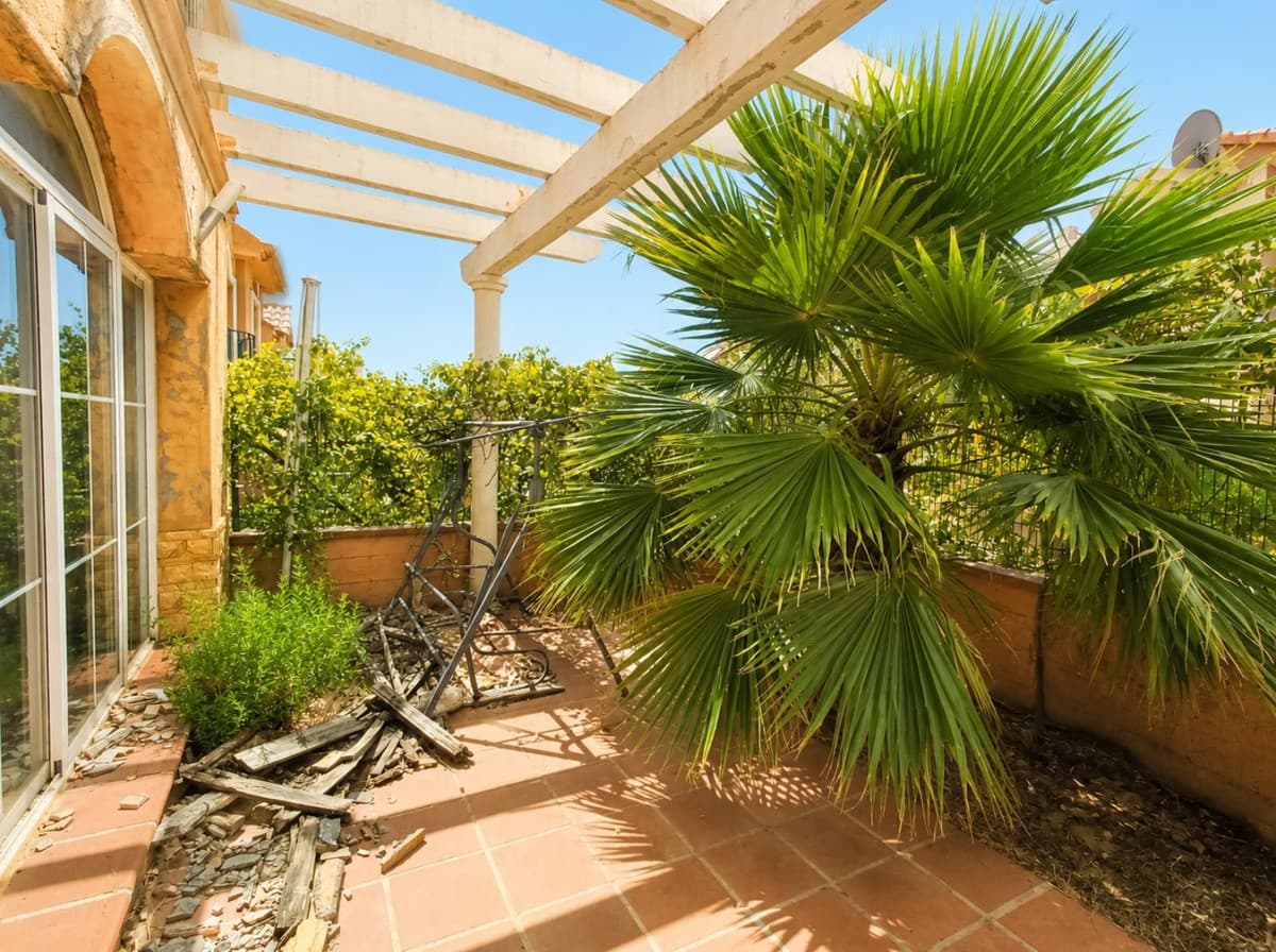 Detached Villa in Riviera del Sol — photo 3 of 10