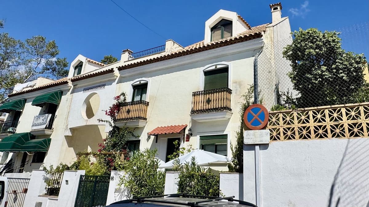 Semi-Detached House in Arroyo de la Miel — photo 2 of 10