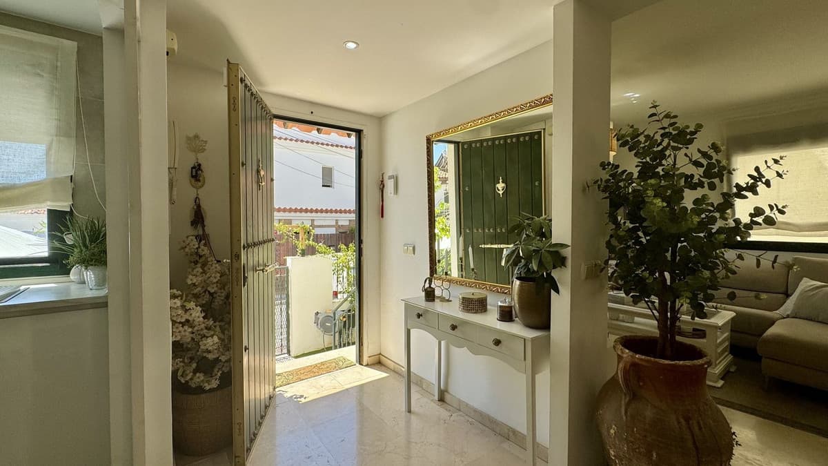 Semi-Detached House in Arroyo de la Miel — photo 9 of 10