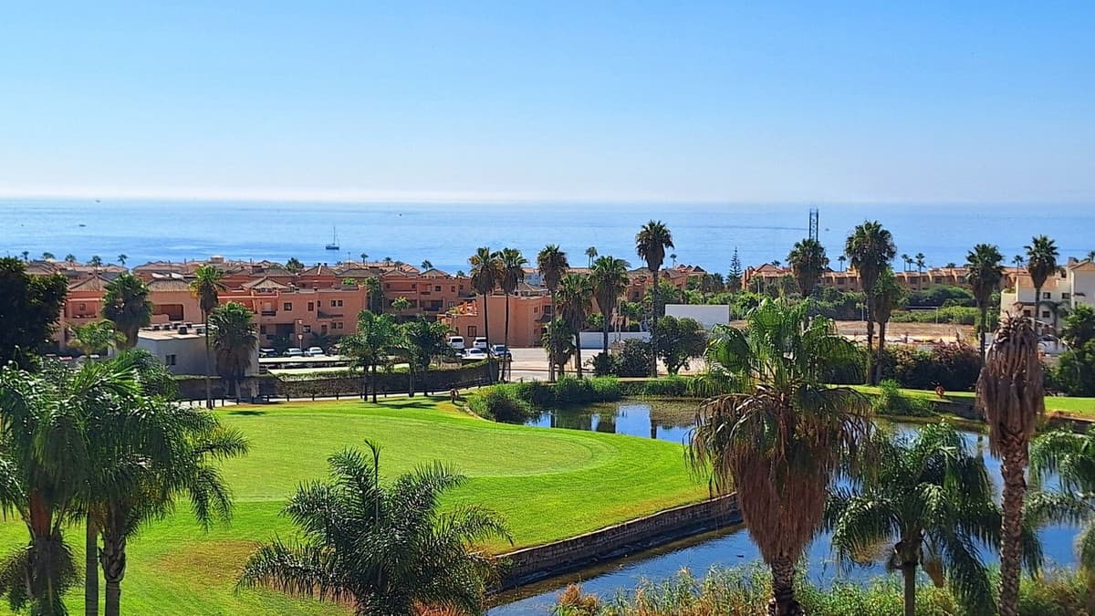 Penthouse in Casares Playa — photo 1 of 10