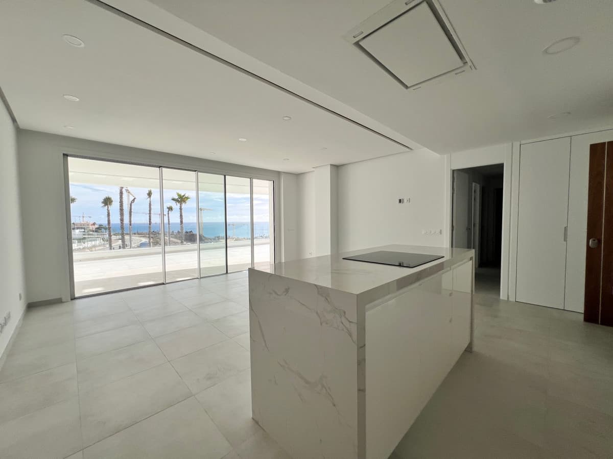 Middle Floor Apartment in La Cala de Mijas — photo 5 of 10