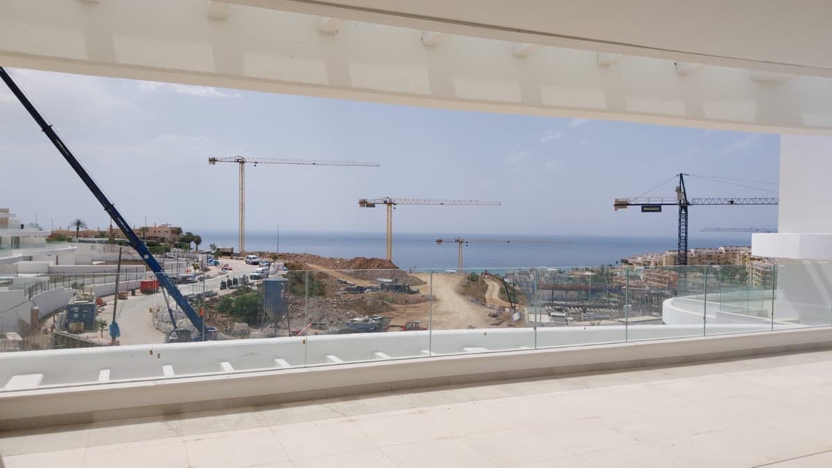 Middle Floor Apartment in La Cala de Mijas — photo 8 of 10