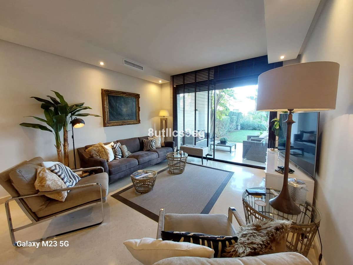 Ground Floor Apartment in Benahavís — photo 10 of 10