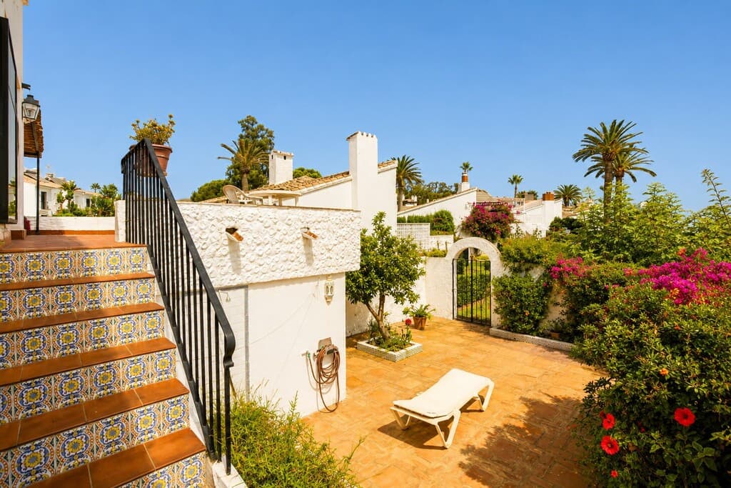 Semi-Detached House in Estepona — photo 4 of 10