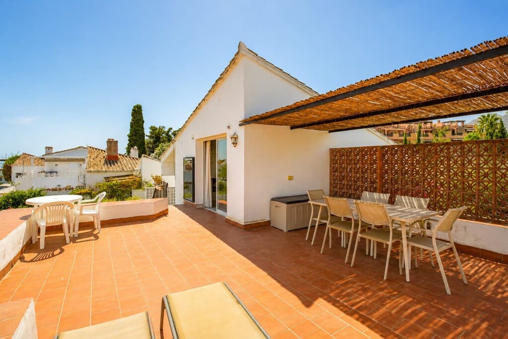 Semi-Detached House in Estepona — photo 5 of 10