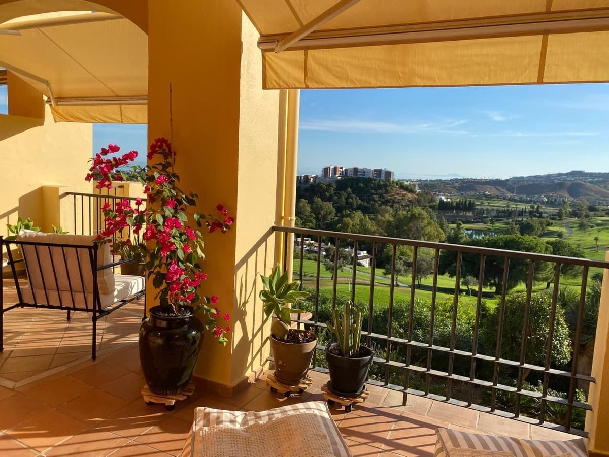Middle Floor Apartment in Los Arqueros — photo 8 of 10