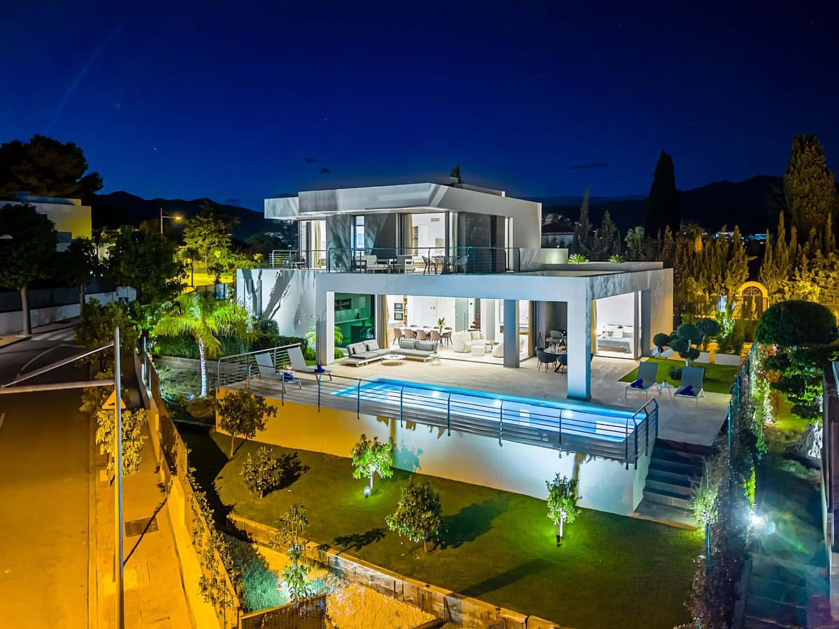 Detached Villa in Cancelada — photo 3 of 10