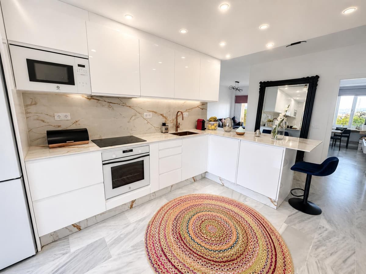 Middle Floor Apartment in Riviera del Sol — photo 5 of 10