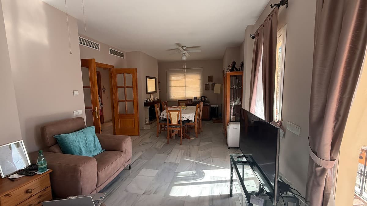 Detached Villa in Coín — photo 5 of 10