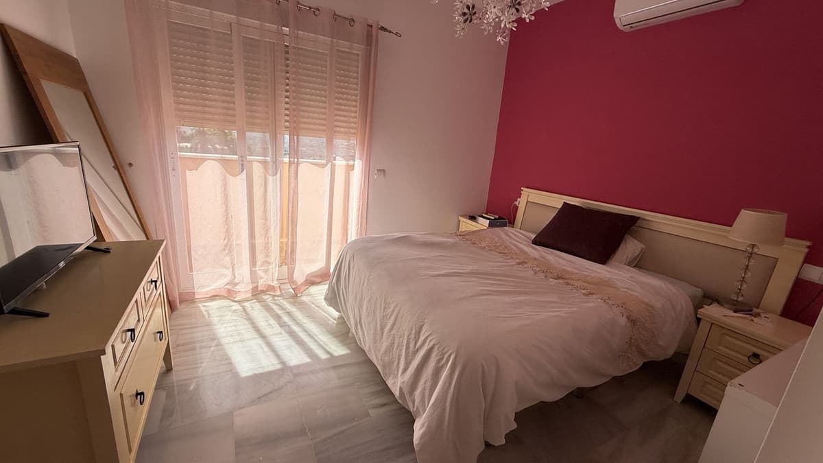 Detached Villa in Coín — photo 8 of 10