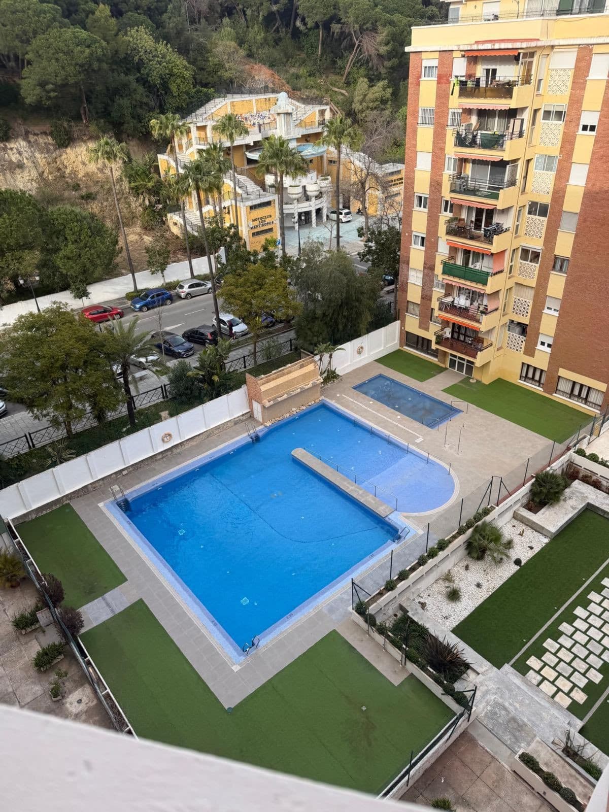 Middle Floor Apartment in Marbella — photo 4 of 5