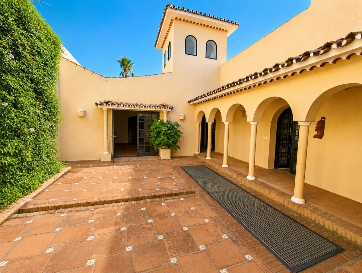 Cortijo in Estepona — photo 7 of 10