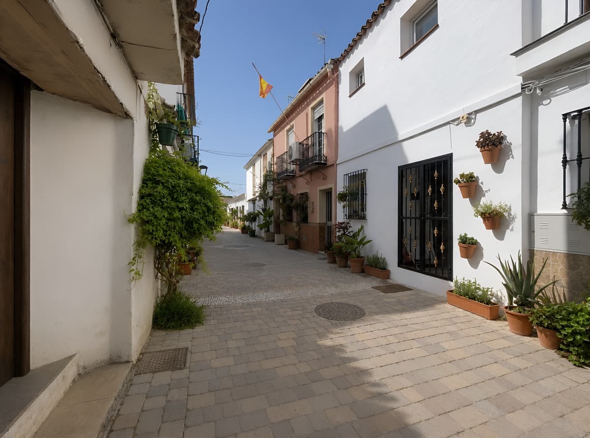 Townhouse in Estepona — photo 2 of 10