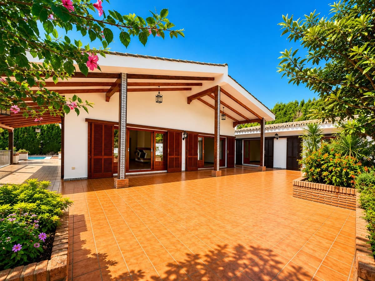Detached Villa in Río Real — photo 1 of 10