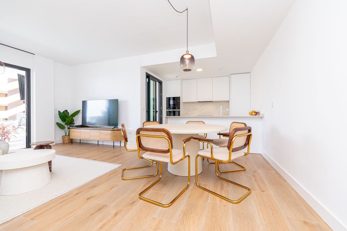 Middle Floor Apartment in Fuengirola — photo 5 of 10