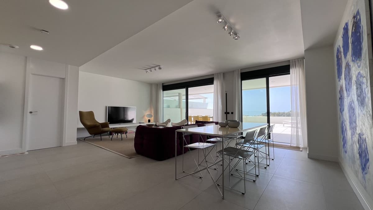 Middle Floor Apartment in Altos de los Monteros — photo 3 of 10