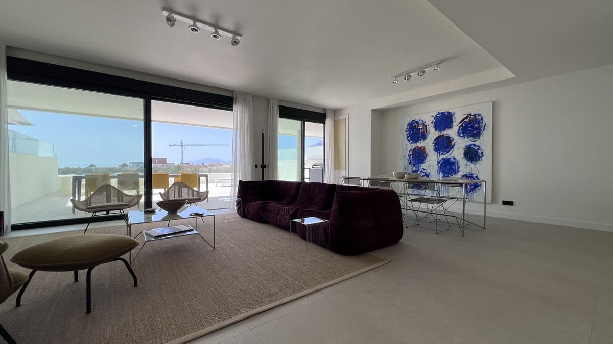 Middle Floor Apartment in Altos de los Monteros — photo 4 of 10