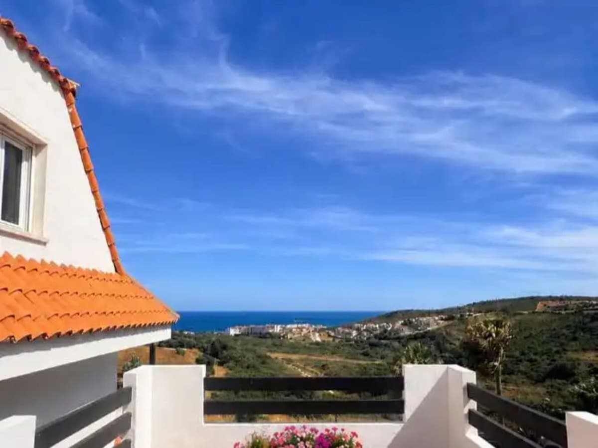 Penthouse Duplex in La Duquesa — photo 4 of 10