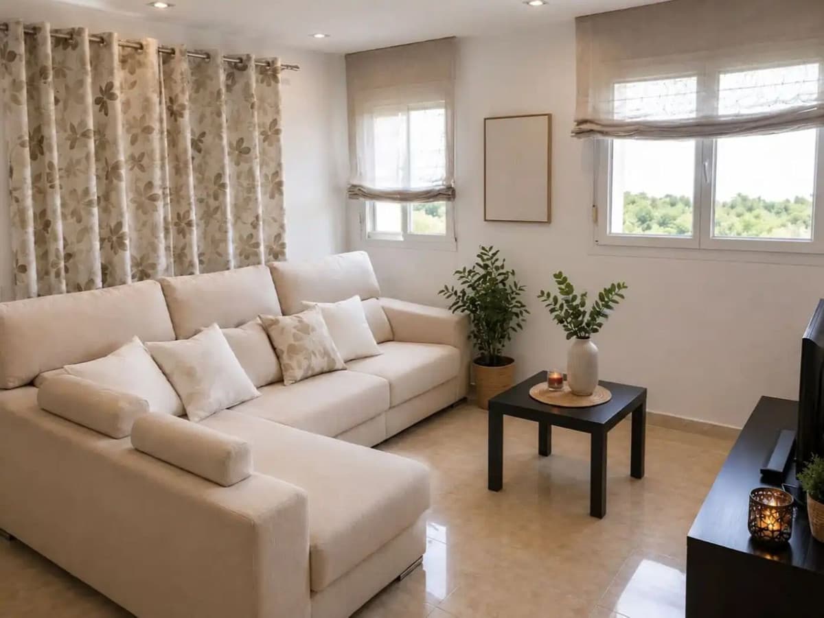 Penthouse Duplex in La Duquesa — photo 5 of 10