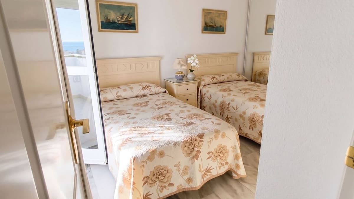Duplex in Las Chapas — photo 8 of 10