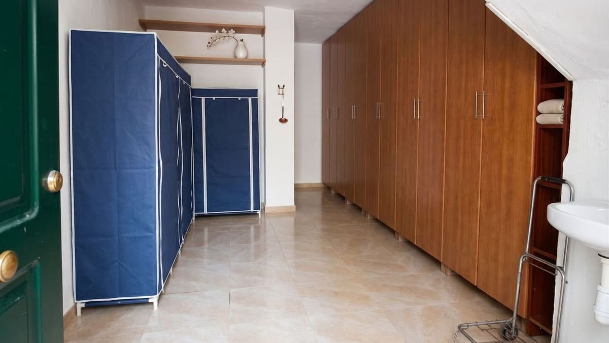 Duplex in Las Chapas — photo 10 of 10