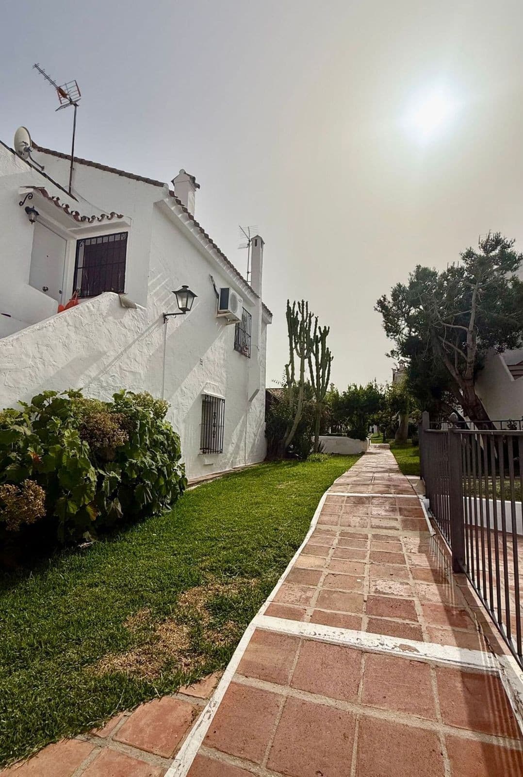 Townhouse in Marbella — photo 3 of 10