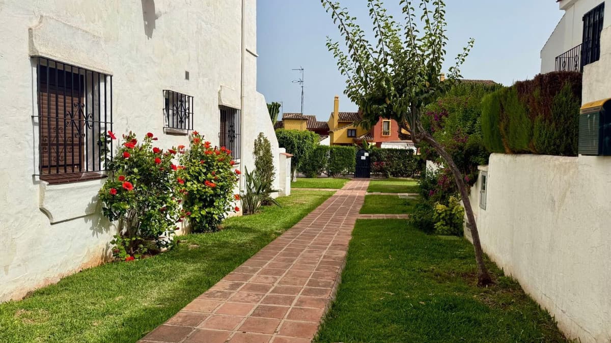 Townhouse in Marbella — photo 4 of 10