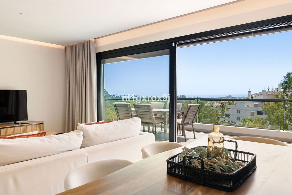 Penthouse in Nueva Andalucía — photo 10 of 10