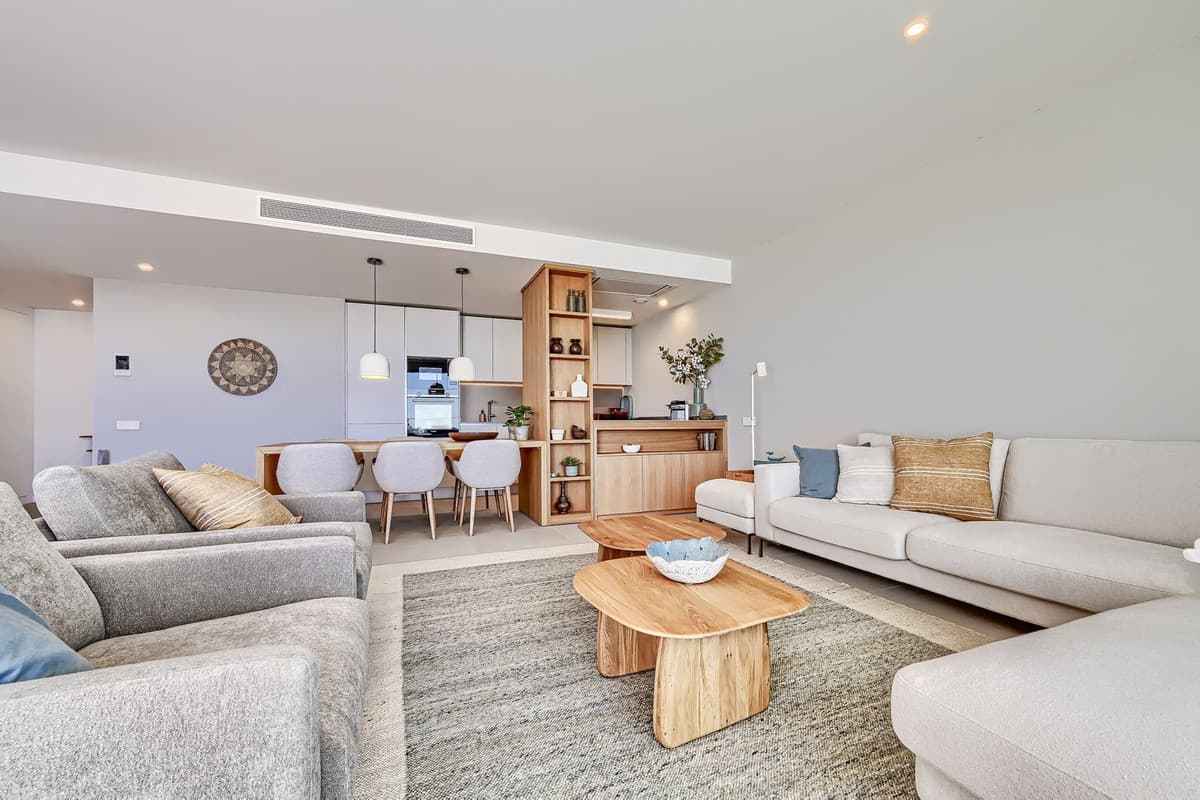 Middle Floor Apartment in Estepona — photo 8 of 10