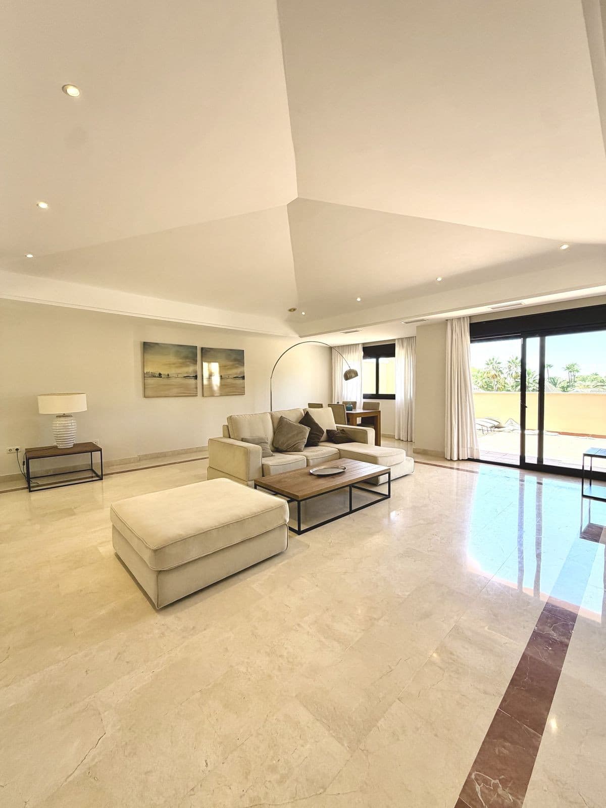 Top Floor Apartment in Puerto Banús — photo 5 of 10