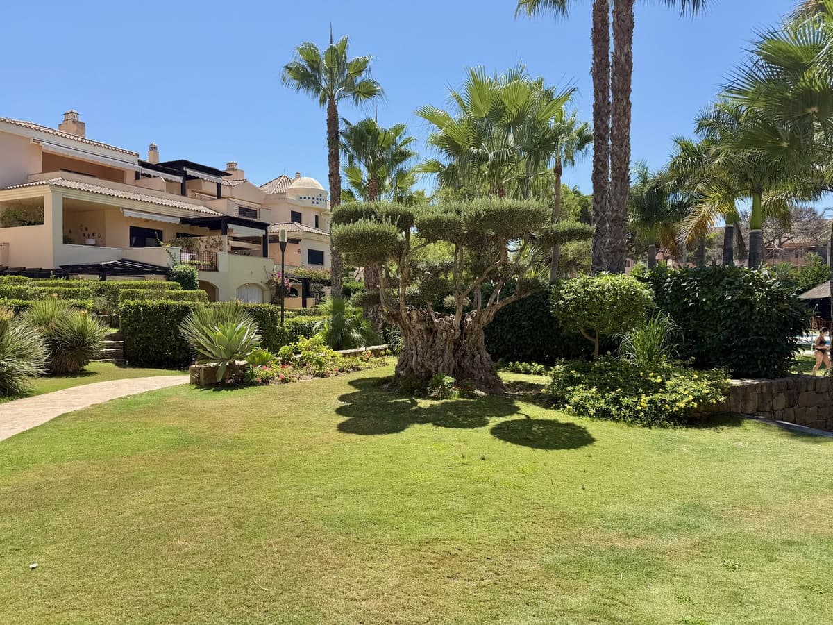 Top Floor Apartment in Puerto Banús — photo 3 of 10