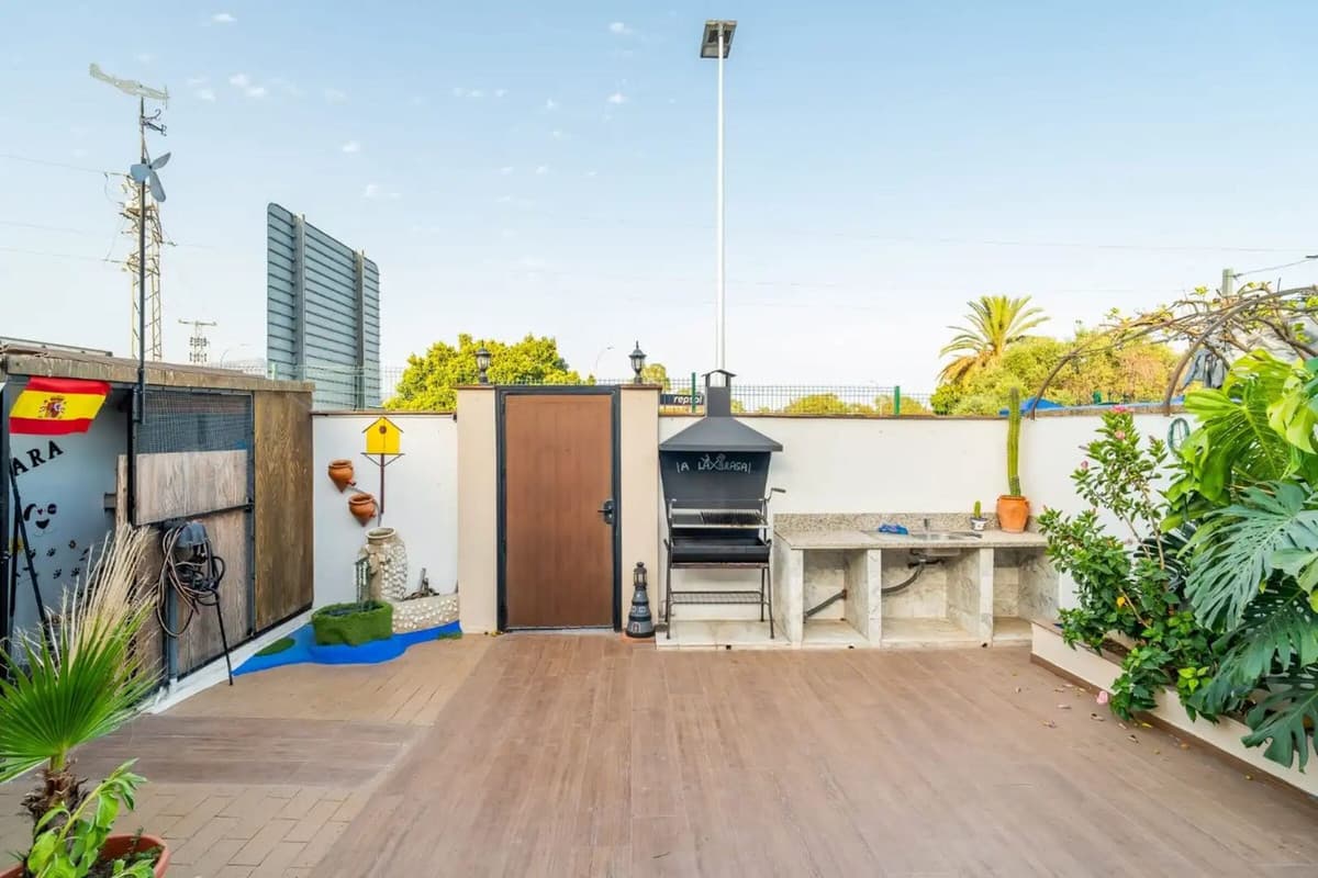 Townhouse in Atalaya — photo 2 of 10