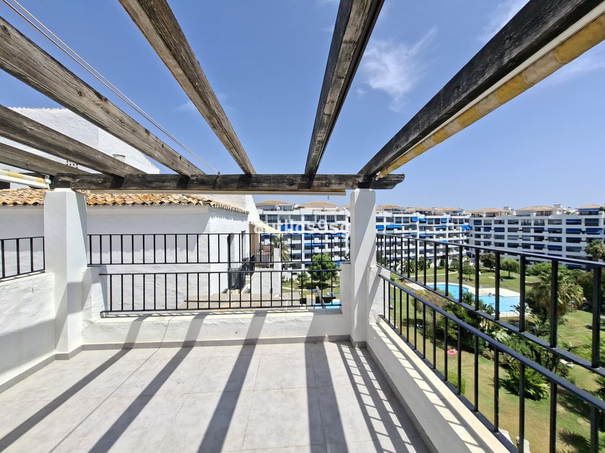 Penthouse in Puerto Banús — photo 2 of 10