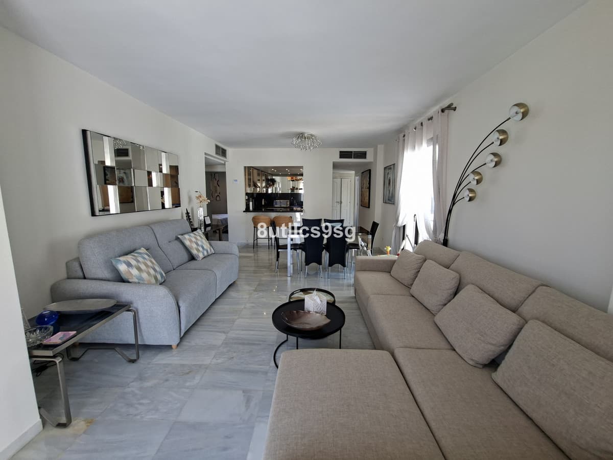 Penthouse in Puerto Banús — photo 8 of 10