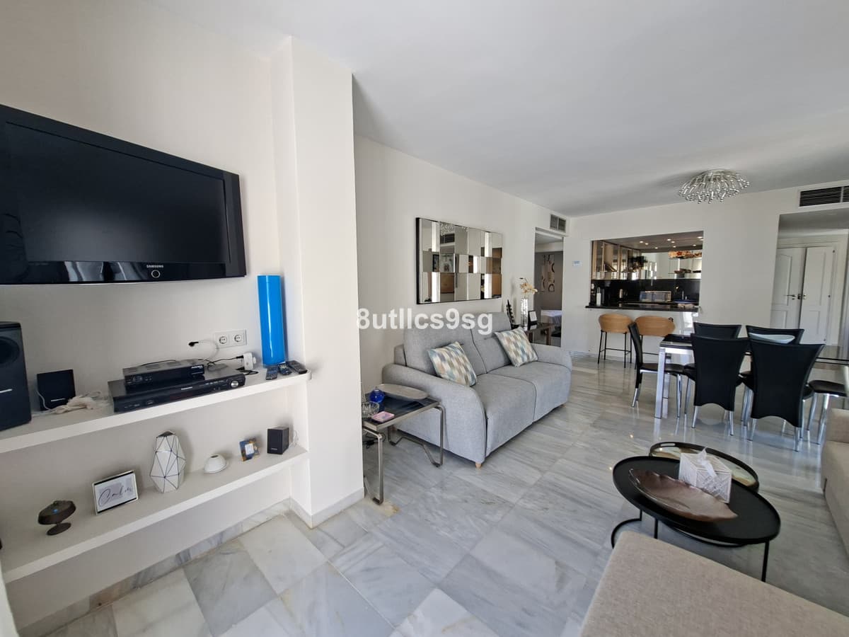 Penthouse in Puerto Banús — photo 9 of 10